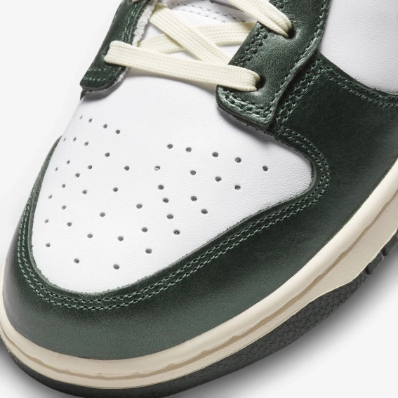 Кроссовки мужские Nike W DUNK LOW DQ8580-100 фото 6 — интернет-магазин Tapok