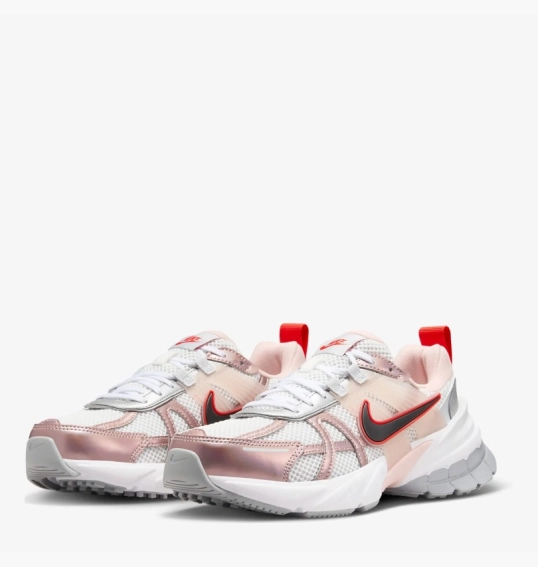 Кроссовки женские Nike V2K Run Beige/White HF9997-100 фото 3 — интернет-магазин Tapok