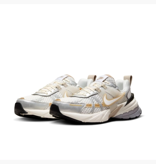 Кроссовки женские Nike V2K Run Beige/Grey HJ7245-100 фото 3 — интернет-магазин Tapok