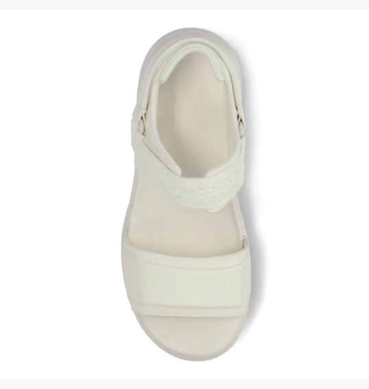 Сандалі жіночі New Balance White SWAFSHF1 фото 2 — інтернет-магазин Tapok