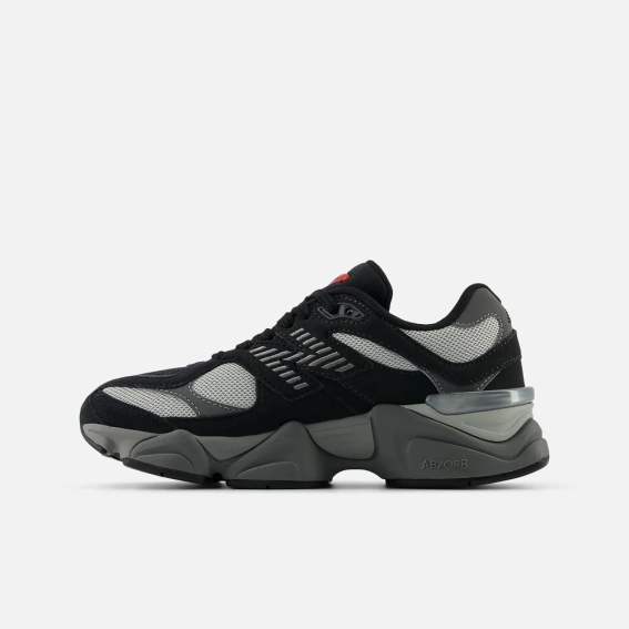 Кроссовки женские New Balance 9060 (GC9060BK) фото 3 — интернет-магазин Tapok