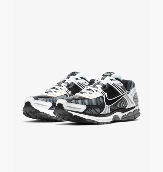 Кроссовки мужские Nike Zoom Vomero 5 Se Sp Beige HF1553-701 фото 5 — интернет-магазин Tapok