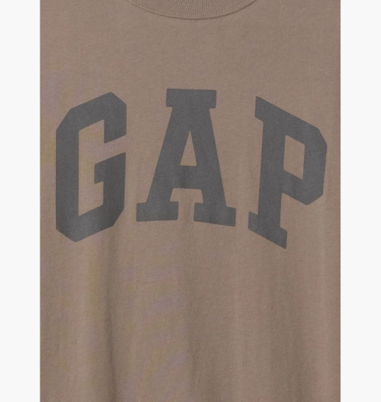 Футболка чоловіча Gap Everyday Soft Logo T-Shirt Brown 855769201 фото 2 — інтернет-магазин Tapok