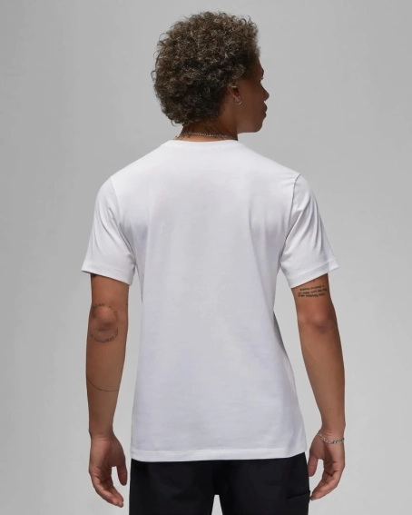 Футболка Nike Air Jordan Graphic Tee DX9593-100 фото 2 — интернет-магазин Tapok