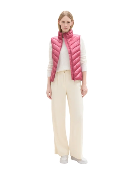 Безрукавка LIGHT WEIGHT VEST 1041486-16348 Tom Tailor L Розовий 1041486-16348 фото 4 — інтернет-магазин Tapok