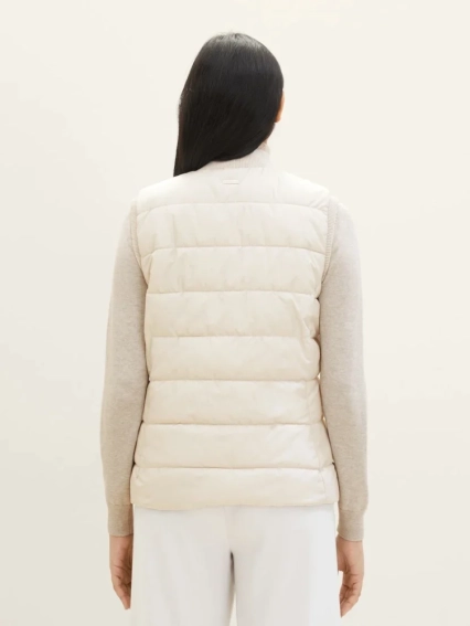 Безрукавка Lightweight Weste 1039268-27609 Tom Tailor L Белый 1039268-27609 фото 3 — интернет-магазин Tapok