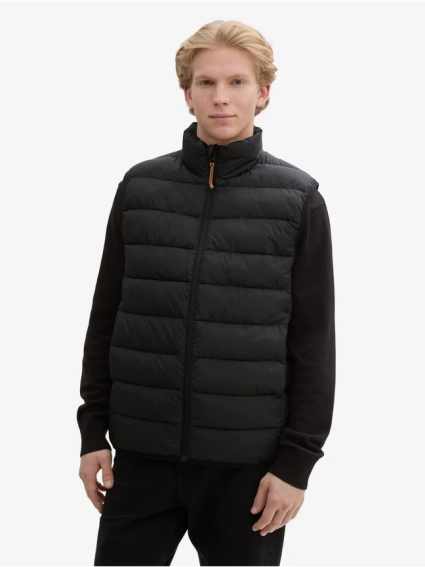 Безрукавка Men&#39;s open vest 1043826-29999 Tom Tailor L Черный 1043826-29999 фото 1 — интернет-магазин Tapok