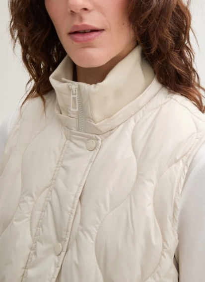 Безрукавка Women's Vest 1044397-29517 Tom Tailor L Кремовий 1044397-29517 фото 3 — інтернет-магазин Tapok