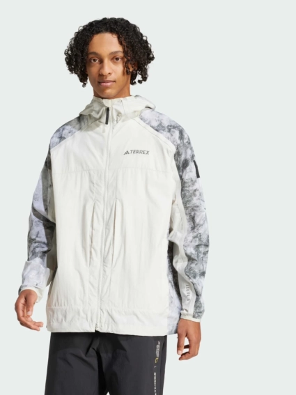 Вітровка NG W.R AOP JKT JD5838 Adidas L Сірий JD5838 фото 1 — інтернет-магазин Tapok