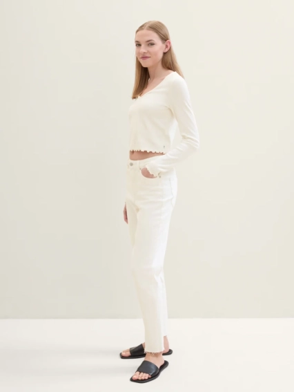 Джинсы Mom-fit jeans 1040752ХХ22569 Tom Tailor 26 Белый 1040752ХХ22569 фото 4 — интернет-магазин Tapok