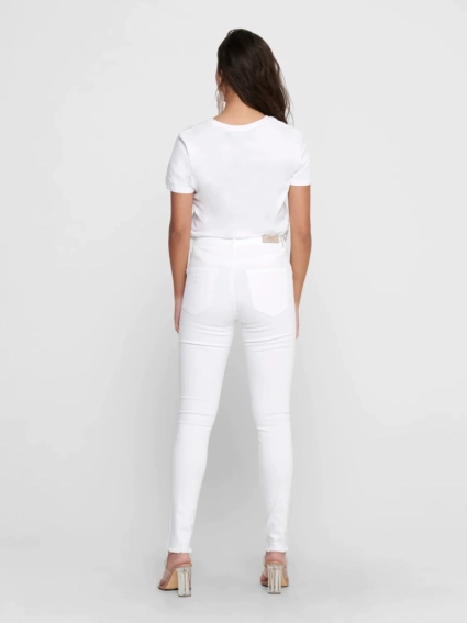 Джинси ONLBLUSH MID SK RW ANK DNM REA0730 NOOS 15155438-White ONLY L/30 Білий 15155438-White фото 2 — інтернет-магазин Tapok