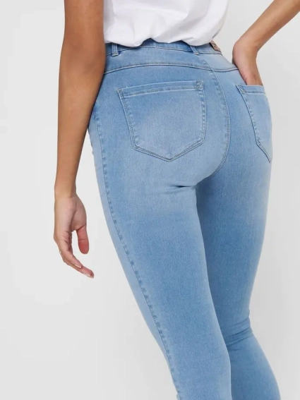 Джинсы ONLROYAL LIFE HW SK JEANS BJ13333 NOOS 15169037 Light Blue Denim ONLY L/30 Голубой 15169037LightBlueDeni фото 3 — интернет-магазин Tapok