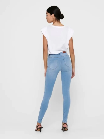 Джинсы ONLROYAL LIFE HW SK JEANS BJ13333 NOOS 15169037 Light Blue Denim ONLY L/30 Голубой 15169037LightBlueDeni фото 4 — интернет-магазин Tapok