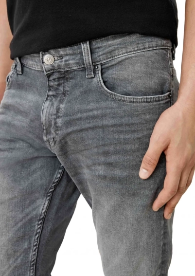 Джинсы Trousers RICK SLIM FIT 520.11.899.26.180.2005616-95Z4 Q/S by s.Oliver 33/32 Серый 520.11.899.26.180.2005616 фото 3 — интернет-магазин Tapok