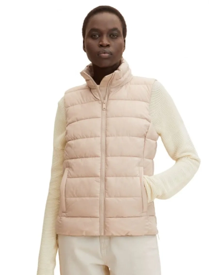 Жилетка ultra lightweight vest 1031311-26353 Tom Tailor M Розовый 1031311-26353 фото 1 — интернет-магазин Tapok