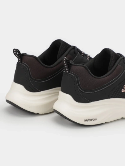 Кросівки Vapor Foam 150023BKPK Skechers 11 (41) Чорний 150023BKPK фото 4 — інтернет-магазин Tapok