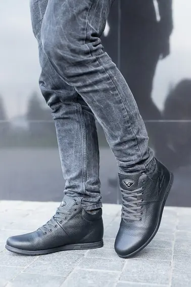 Чоловічі черевики шкіряні зимові чорні Milord Olimp Тиснення фото 1 — інтернет-магазин Tapok