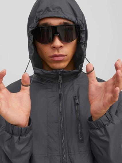 Куртка JCOFILO LIGHT JACKET SN 12228029-Black Jack&amp;Jones L Темно-серый 12228029-Black фото 5 — интернет-магазин Tapok