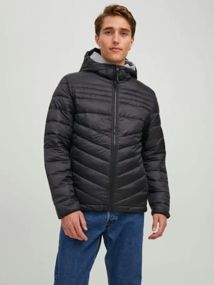 Куртка JJEHERO PUFFER HOOD NOOS 12211785-Black Jack&Jones M Чорний 12211785-Black фото 1 — інтернет-магазин Tapok