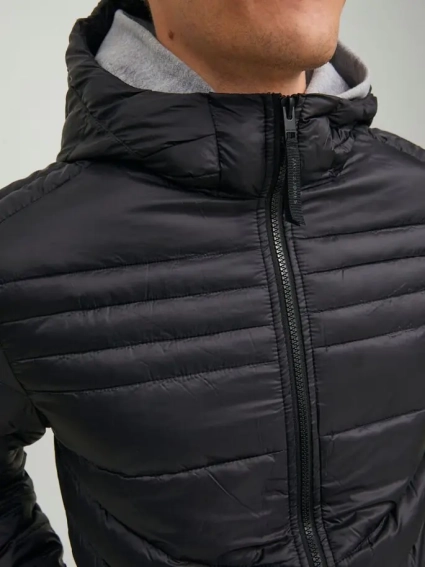Куртка JJEHERO PUFFER HOOD NOOS 12211785-Black Jack&Jones M Чорний 12211785-Black фото 4 — інтернет-магазин Tapok