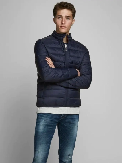 Куртка JJEMAGIC PUFFER COLLAR NOOS 12173752 Navi Blazer Jack&amp;Jones M Темно-синий 12173752NaviBlazer фото 2 — интернет-магазин Tapok