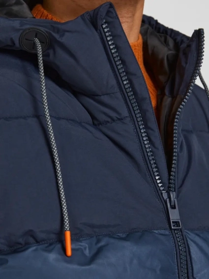 Куртка JJVENUS HEAVY PUFFER 12189752-Navy Blazer Jack&Jones M Темно-синій 12189752-Navy Blazer фото 5 — інтернет-магазин Tapok
