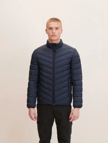Куртка lightweight jacket 1031474-10668 Tom Tailor L Темно-синій 1031474-10668 фото 1 — інтернет-магазин Tapok
