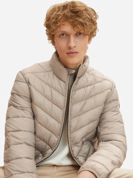 Куртка lightweight jacket 1031474-29154 Tom Tailor L Бежевий 1031474-29154 фото 2 — інтернет-магазин Tapok