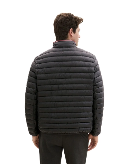 Куртка LIGHTWEIGHT JACKET 1041311-29999 Tom Tailor L Черный 1041311-29999 фото 2 — интернет-магазин Tapok