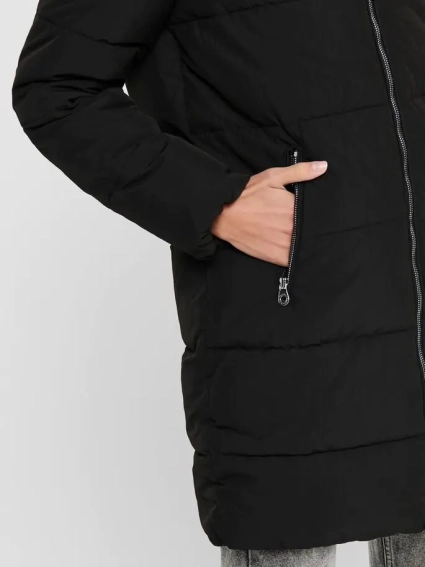 Куртка ONLDOLLY LONG PUFFER COAT OTW NOOS 15205369-Black ONLY M Чорний 15205369-Black фото 3 — інтернет-магазин Tapok