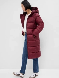 Пальто MAXI LOGO PUFFER SHINE COAT 724312-00 GAP L Бордовий 724312-00