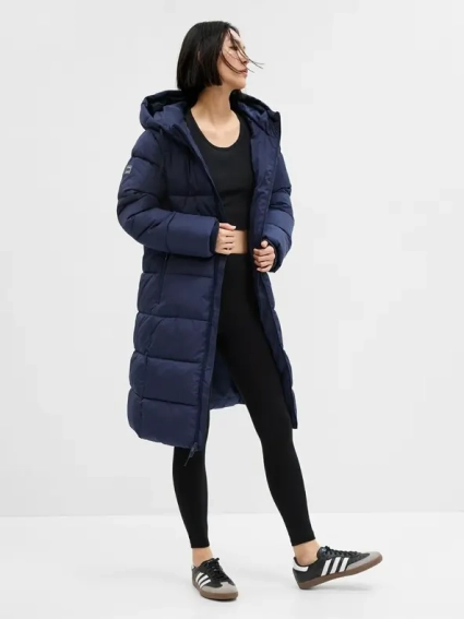 Пальто MAXI LOGO PUFFER SHINE COAT 724329-00 GAP L Темно-синій 724329-00 фото 1 — інтернет-магазин Tapok