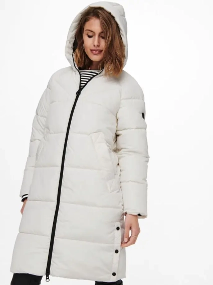 Пальто ONLAMANDA LONG PUFFER COAT CC OTW 15233425-Cloud Dancer ONLY L Білий 15233425-Cloud Dancer фото 3 — інтернет-магазин Tapok