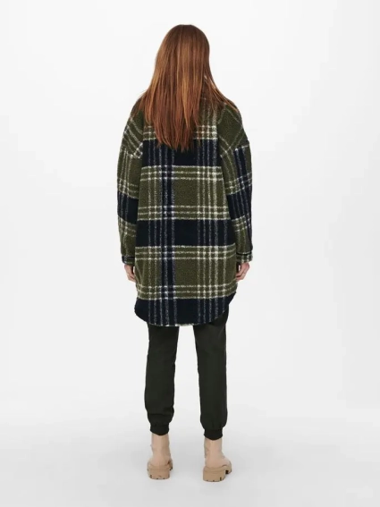 Пальто ONLNEWCAMILLA TEDDY SHACKET AOP CC OTW 15228399-Kalamata-Checks:as SS ONLY M Хакі 15228399-Kalamata-Checks: фото 3 — інтернет-магазин Tapok