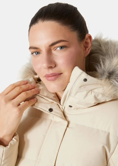 Парка W BLOSSOM PUFFY PARKA 53624-034 HELLY HANSEN L Кремовый 53624-034 фото 3 — интернет-магазин Tapok