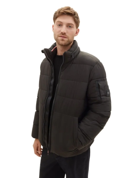 Пуховик Puffer jacket with hidden hood 1037336-29999 Tom Tailor L Черный 1037336-29999 фото 2 — интернет-магазин Tapok