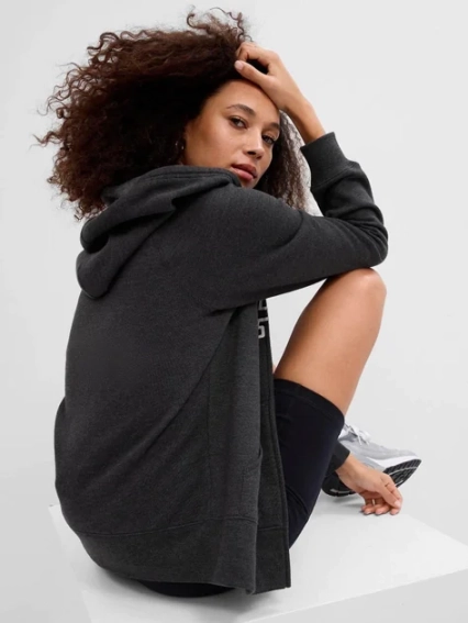 Толстовка FULLZIP LOGO HOODIE 463503-21 GAP M Темно-сірий 463503-21 фото 2 — інтернет-магазин Tapok