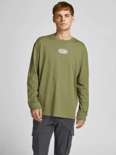 Футболка JORWORLDS TEE LS CREW NECK 12196539-Martini Olive-Fit:RELAXED Jack&Jones L Зелений 12196539-Martini Olive-Fi