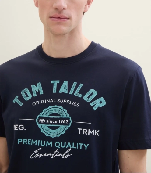 Футболка LOGO TEE MEN'S T-SHIRT 1037735ХХ10302 Tom Tailor L Темно-синій 1037735ХХ10302 фото 4 — інтернет-магазин Tapok