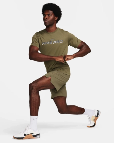 Футболка M NK DF TEE DB NIKE PRO FJ2393-222 Nike L Хаки FJ2393-222 фото 4 — интернет-магазин Tapok