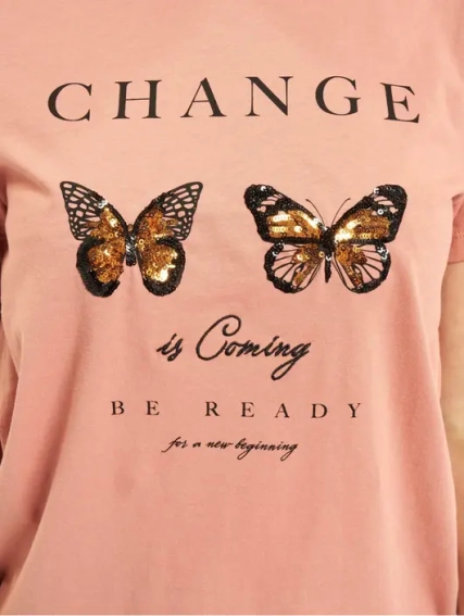 Футболка ONLKITA LIFE REG S/S BUTTERFLY BOX JRS 15235745-Desert Sand-Print: CHANGE ONLY S Персиковий 15235745-Desert Sand-Prin фото 3 — інтернет-магазин Tapok