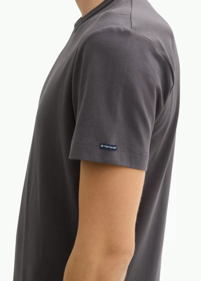 Футболка Slim fit T-shirt with stretch 1045626-10899 Tom Tailor L Темно-серый 1045626-10899 фото 3 — интернет-магазин Tapok