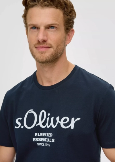 Футболка T-shirt à logo imprimé 2139909.59D1 s.Oliver L Темно-синій 2139909.59D1 фото 3 — інтернет-магазин Tapok