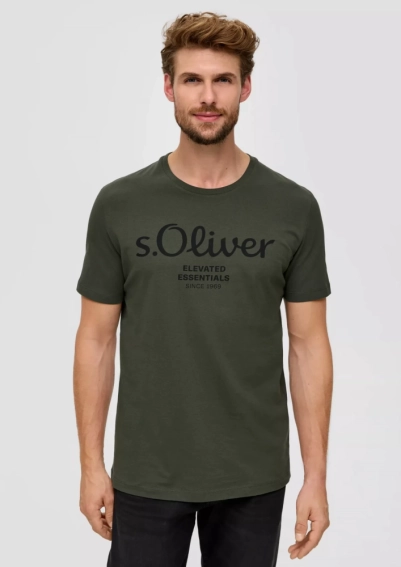 Футболка T-shirt à logo imprimé 2139909.79D1 s.Oliver L Хаки 2139909.79D1 фото 1 — интернет-магазин Tapok