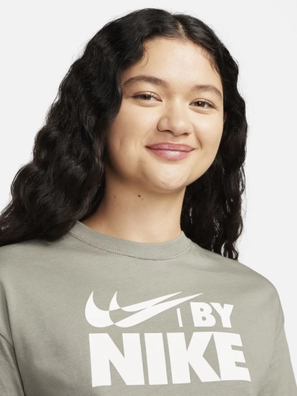 Футболка W NSW CROP TEE GLS FZ4635-053 Nike M Темно-серый FZ4635-053 фото 3 — интернет-магазин Tapok
