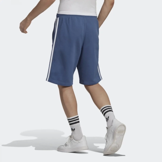 Шорты 3-STRIPES GN4474 Adidas M Темно-синий GN4474 фото 2 — интернет-магазин Tapok