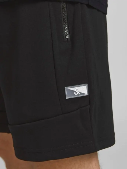 Шорти JJIAIR SWEAT SHORTS NB STS 12186750 Black Jack&Jones XXL Чорний 12186750Black фото 4 — інтернет-магазин Tapok
