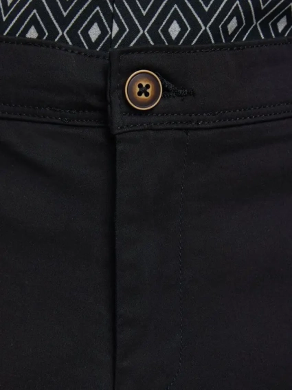 Шорти JJIBOWIE JJSHORTS SOLID SA STS 12165604 Black Jack&Jones L Чорний 12165604Black фото 4 — інтернет-магазин Tapok