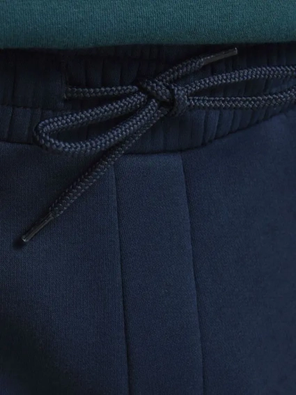 Шорты JJINEWSOFT SWEAT SHORTS GMS STS 12186787 Navy Blazer Jack&amp;Jones L Темно-синий 12186787NavyBlazer фото 3 — интернет-магазин Tapok