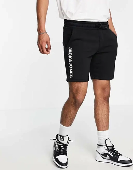Шорти JJISIDE SOFT SWEAT SHORTS 12186462 Black Jack&Jones L Чорний 12186462Black фото 1 — інтернет-магазин Tapok